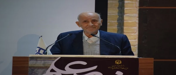 دکتر طاهر روشندل اربطانی معاون آموزشی دانشگاه در مراسم نکوداشت صد سالگی تربیت معلم