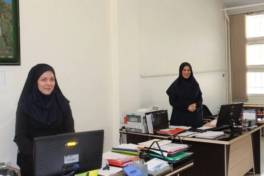 به مناسبت میلاد حضرت صدیقه کبری (س) و روز مادر:

تقدیر و تبریک دکتر شرفی و دکتر نادری از بانوان مدیریت پردیس های استان تهران 2