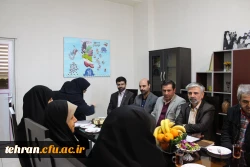 حضور جمعی از مدیران دانشگاه و آموزش وپرورش در مدرسه ابتدایی شاهد فجر منطقه سه تهران