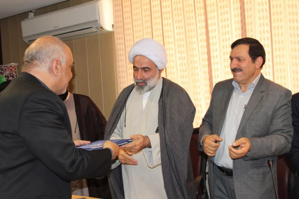 دکتر انصاری راد در آئین معارفه سرپرست پردیس شهید چمران: