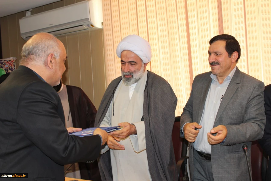 دکتر انصاری راد در آئین معارفه سرپرست پردیس شهید چمران: