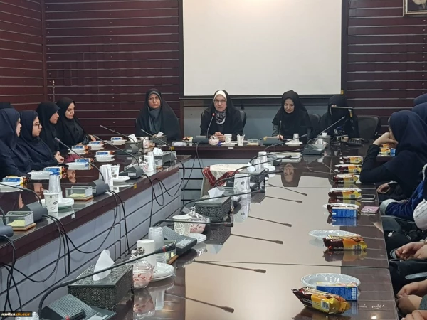 بازدید دانش آموزان متوسطه از پردیس نسیبه