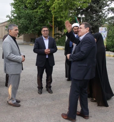 دیدار دکتر خنیفر از پردیس شهید چمران