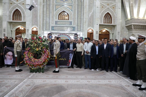 تجدید میثاق با امام راحل