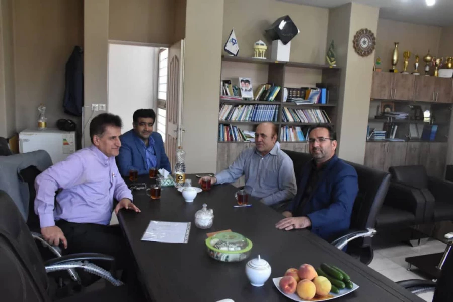 بازدید از پردیس ها و مراکز