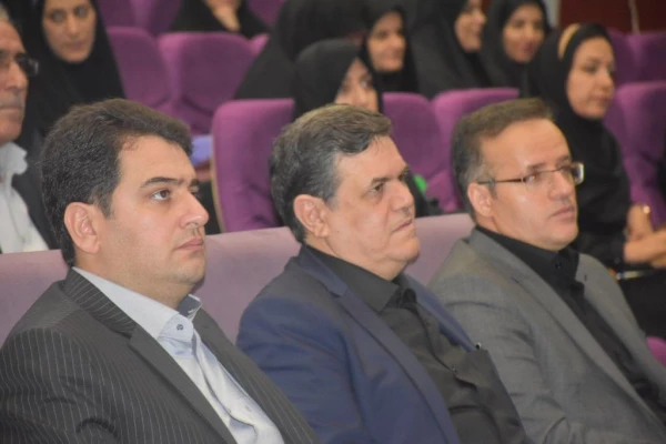 دوره آموزشی آشنایی مدرسان با نحوه ارائه دروس الکترونیکی در پردیس نسیبه تهران 3