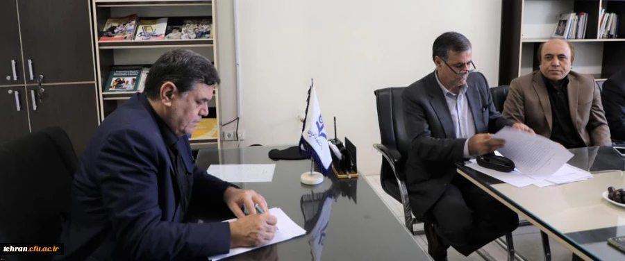 بازدید جناب دکتر خنیفر از پژوهشکده مطالعات تربیت معلم 2