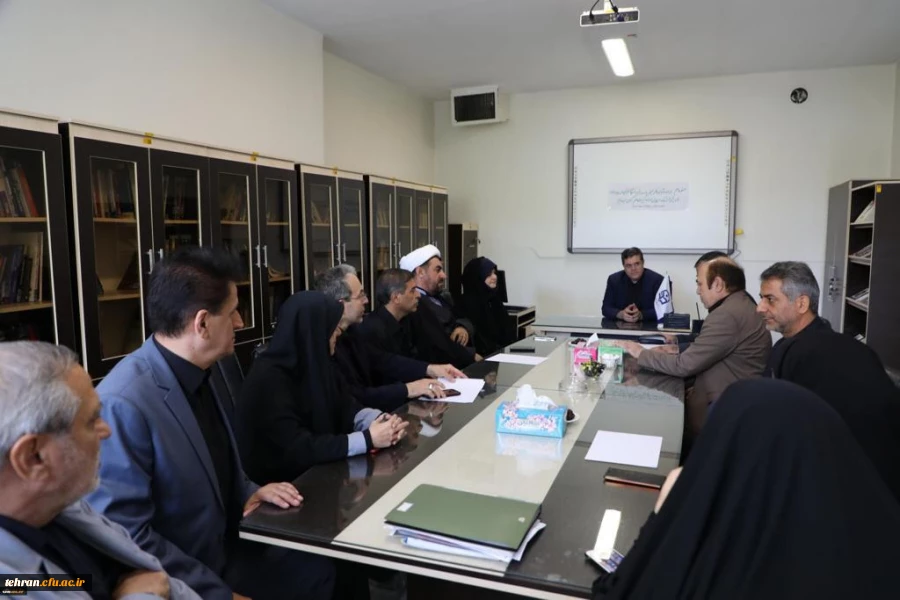 بازدید جناب دکتر خنیفر از پژوهشکده مطالعات تربیت معلم 3