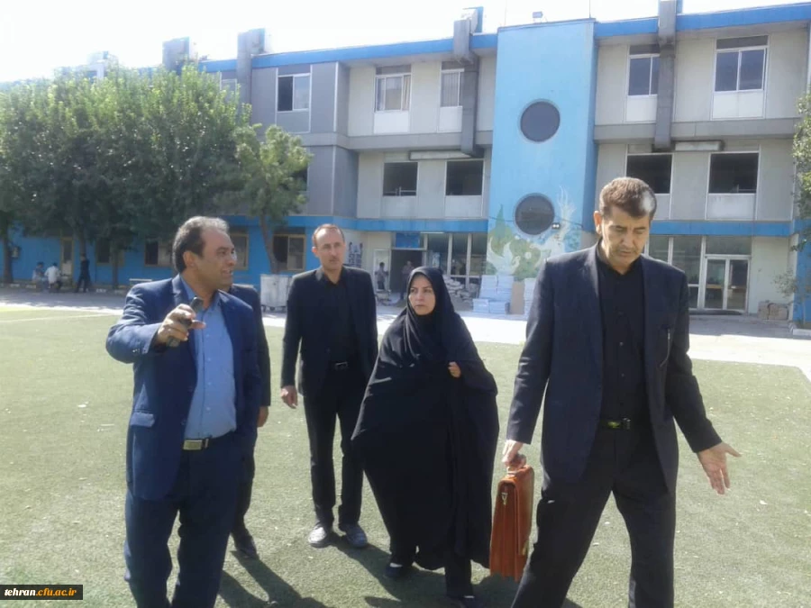 بازدید جناب اقای دکتر احمدی رئیس اداره نظارت و ارزیابی سازمان  مرکزی از پردیس شهید مفتح و مرکز شهید بهشتی 3
