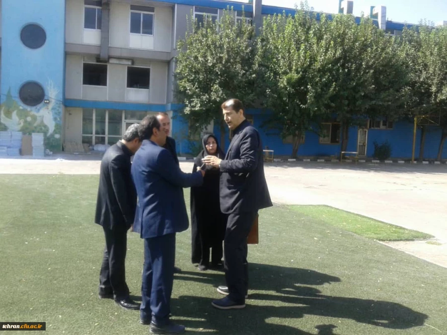 بازدید جناب اقای دکتر احمدی رئیس اداره نظارت و ارزیابی سازمان  مرکزی از پردیس شهید مفتح و مرکز شهید بهشتی 3