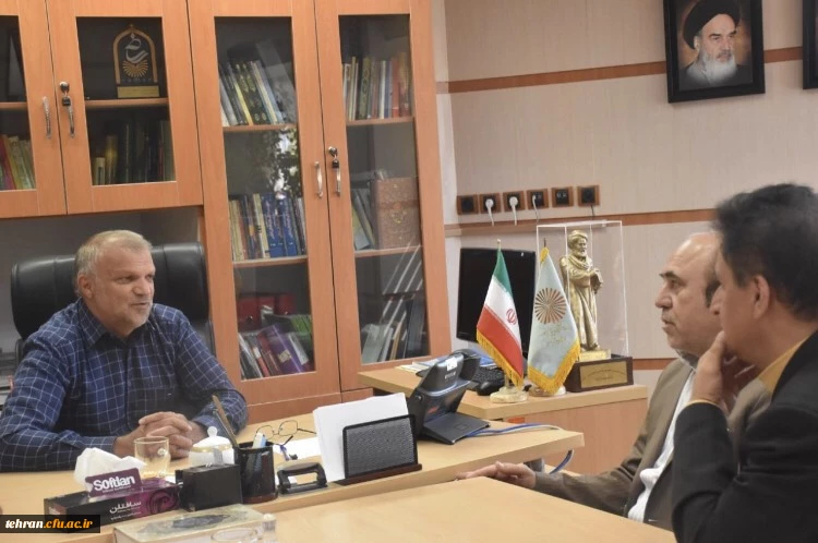 دیدار دکتر بلاغی با رییس دانشگاه پیام نور استان تهران 2