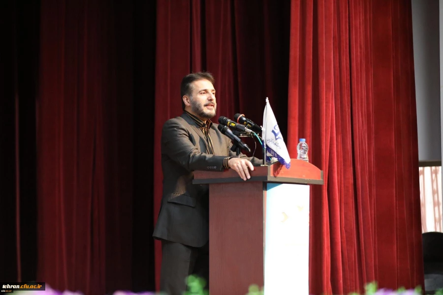 فرزندانمان را باید متناسب و برای دوران خود تربیت و آماده کنیم 9