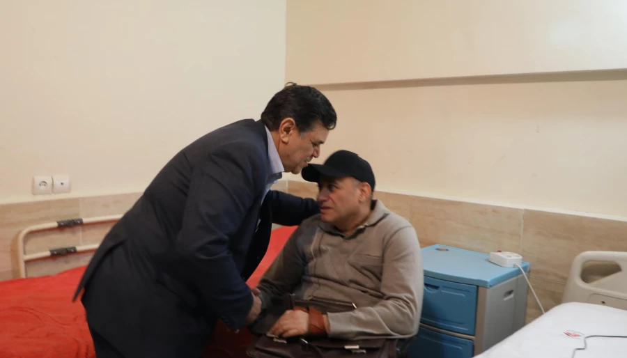 دیدار رییس دانشگاه فرهنگیان از جانبازان آسایشگاه ثارالله تهران 3