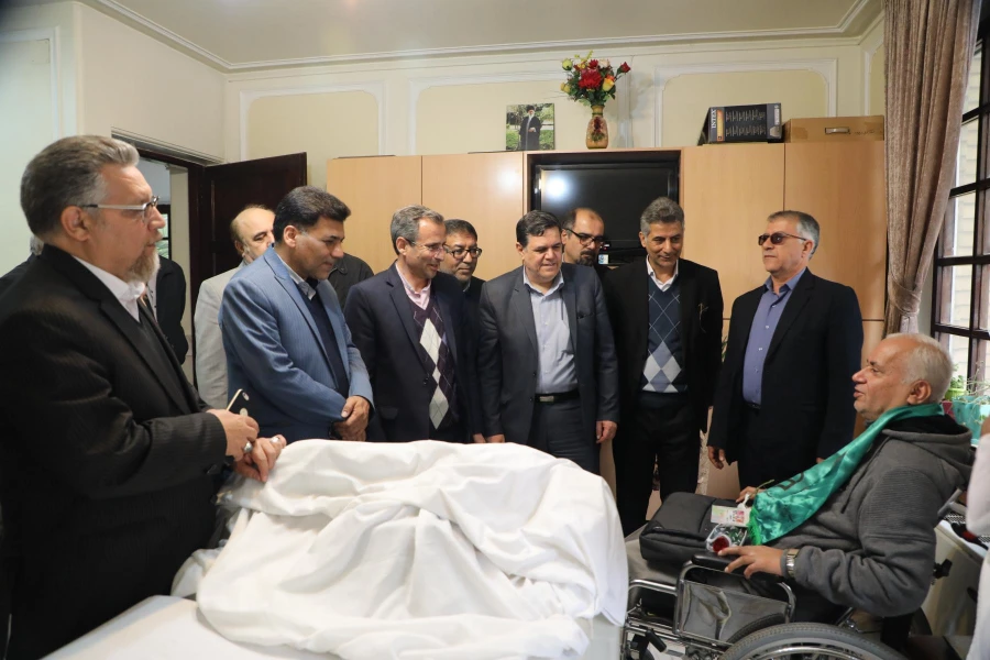 دیدار رییس دانشگاه فرهنگیان از جانبازان آسایشگاه ثارالله تهران 6