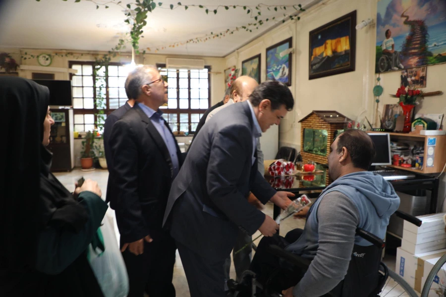 دیدار رییس دانشگاه فرهنگیان از جانبازان آسایشگاه ثارالله تهران 7