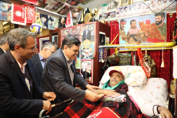 دیدار رییس دانشگاه فرهنگیان از جانبازان آسایشگاه ثارالله تهران 9