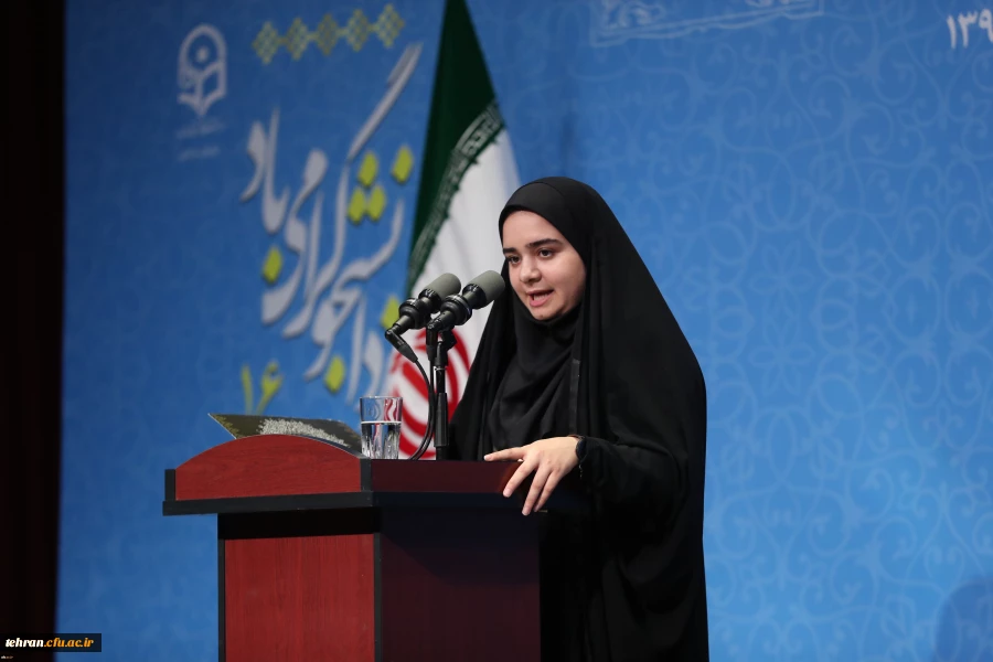 رئیس جمهور در جمع دانشجویان دانشگاه فرهنگیان : نقد دانشجو باید بی محابا و در عین حال با محتوا باشد 10