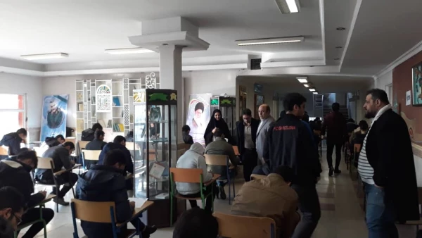 بازدید سرزده دکتر بلاغی از برگزاری امتحانات پردیس شهید مفتح 4