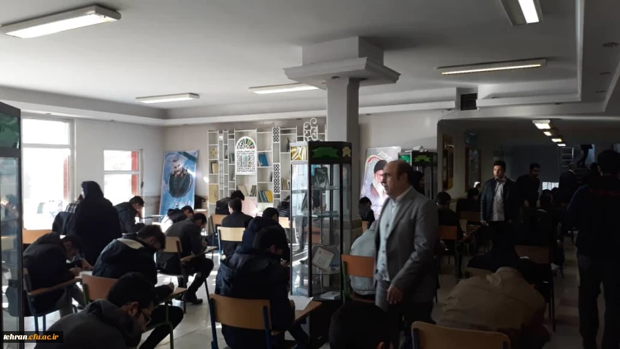 بازدید سرزده دکتر بلاغی از برگزاری امتحانات پردیس شهید مفتح 5