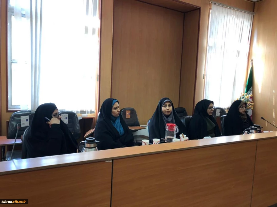 جلسه شورای مدیریت استان با حضور دکتر بلاغی 4