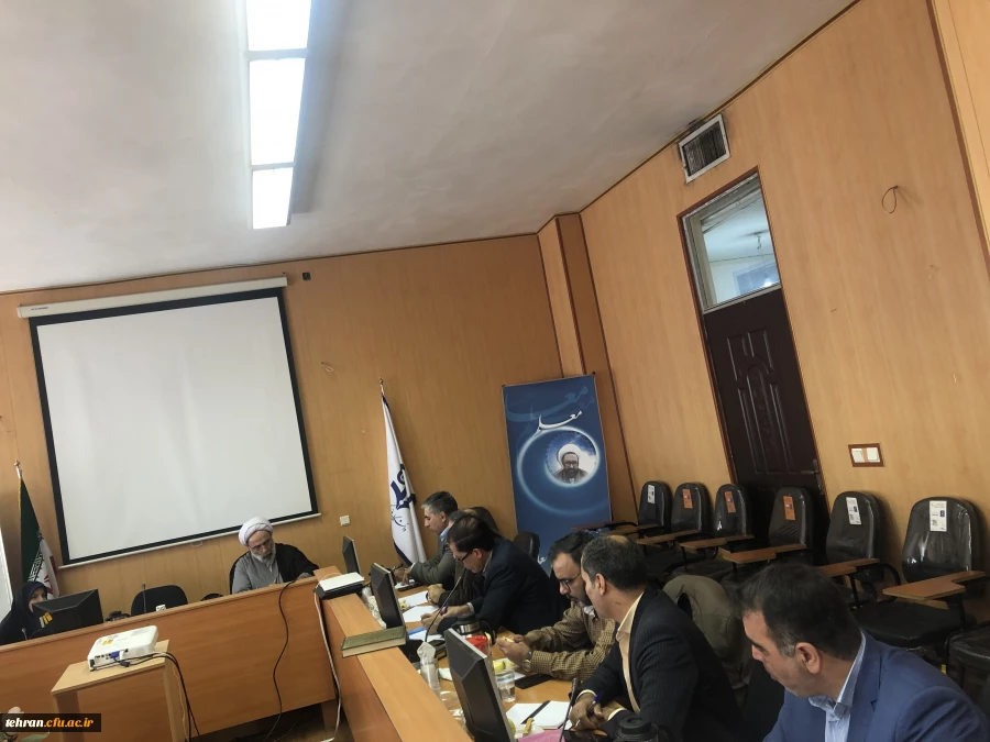 نشست صمیمی سرپرست مدیریت امور پردیس های استان تهران با همکاران شورای عالی انقلاب فرهنگی 5