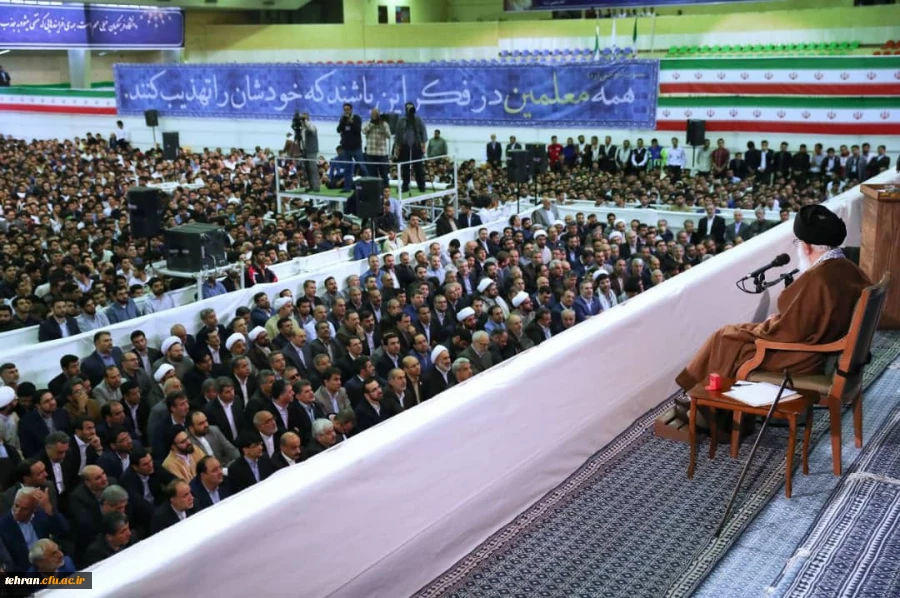 نوزدهم اردیبهشت سالروز حضور ارزشمند رهبر معظم انقلاب اسلامی (مدظله العالی) به دانشگاه شریف فرهنگیان گرامی باد. 2