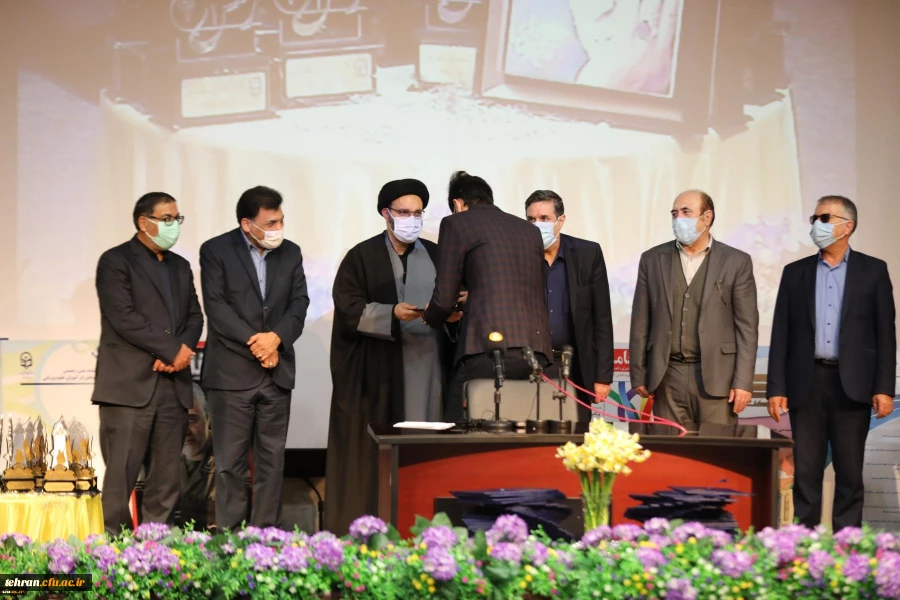 مراسم اختتامیه جشنواره نشریات دانشجویی رسش قلم (1) و تقدیر از برگزیدگان سوگواره اربعین حسینی (ع) 10