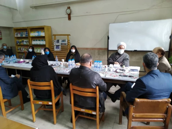 جلسه شورای مدیریت امور پردیس های استان تهران برگزار شد. 6