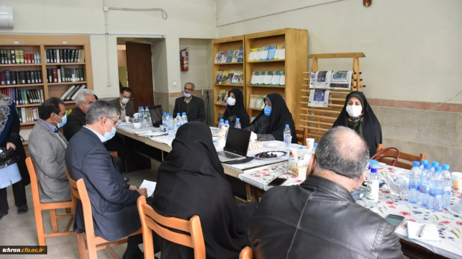 جلسه شورای مدیریت امور پردیس های استان تهران برگزار شد. 9