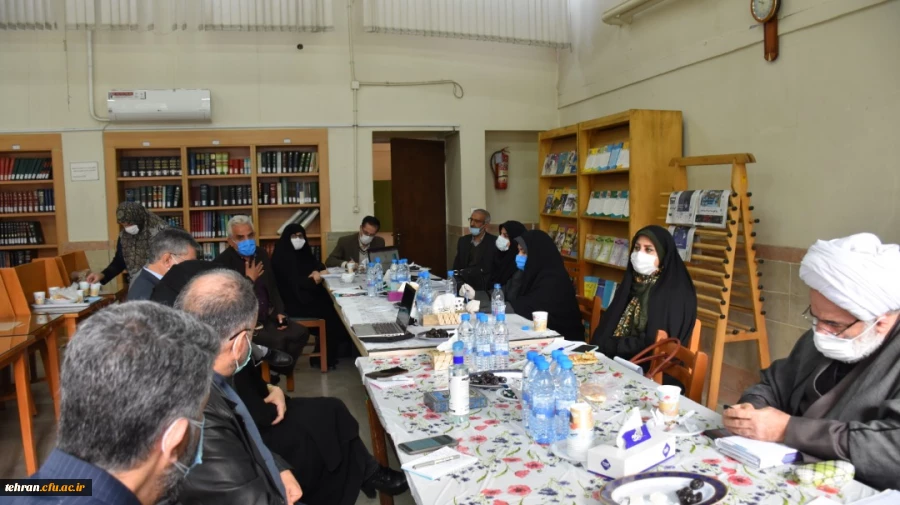 جلسه شورای مدیریت امور پردیس های استان تهران برگزار شد. 10