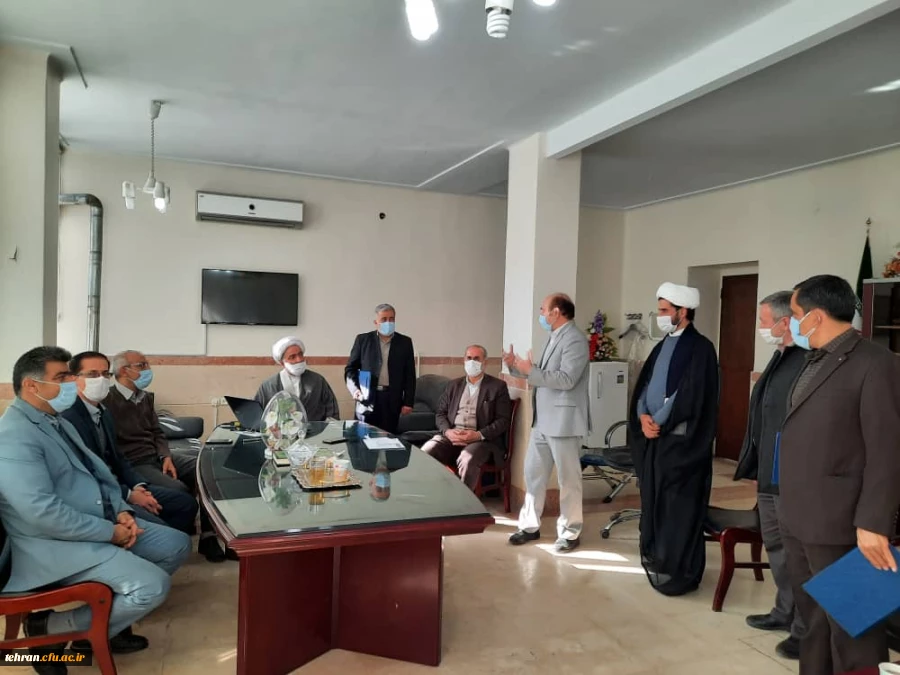 آیین تقدیر از کارکنان رزمنده و جانباز مدیریت امور پردیس های استان تهران 4