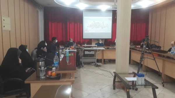 چهل و یکم جلسه شورای پژوهشی به میزبانی مدیریت امور پردیس های استان تهران در مرکز آموزش عالی  شهید شرافت برگزار شد. 2