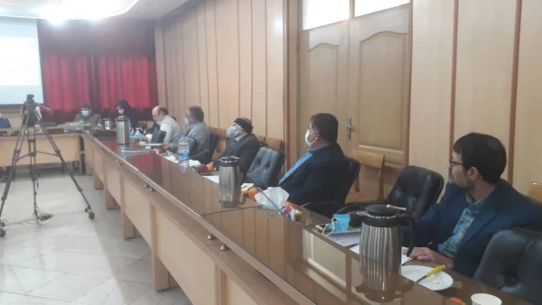 چهل و یکم جلسه شورای پژوهشی به میزبانی مدیریت امور پردیس های استان تهران در مرکز آموزش عالی  شهید شرافت برگزار شد. 3