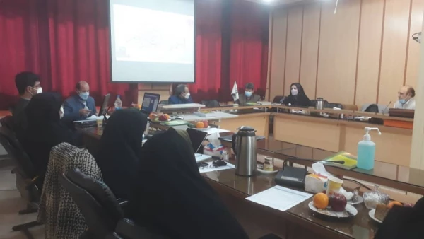 چهل و یکم جلسه شورای پژوهشی به میزبانی مدیریت امور پردیس های استان تهران در مرکز آموزش عالی  شهید شرافت برگزار شد. 4