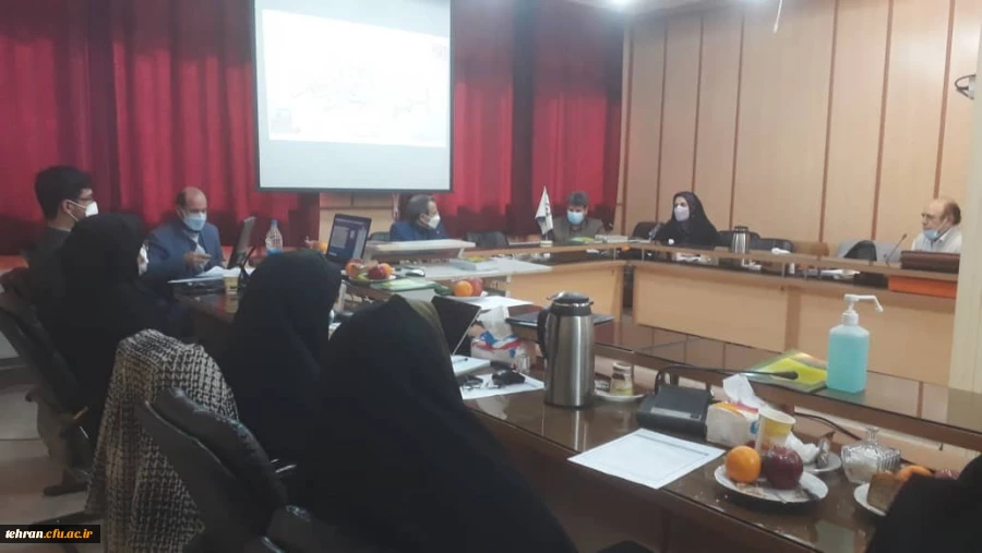 چهل و یکم جلسه شورای پژوهشی به میزبانی مدیریت امور پردیس های استان تهران در مرکز آموزش عالی  شهید شرافت برگزار شد. 4