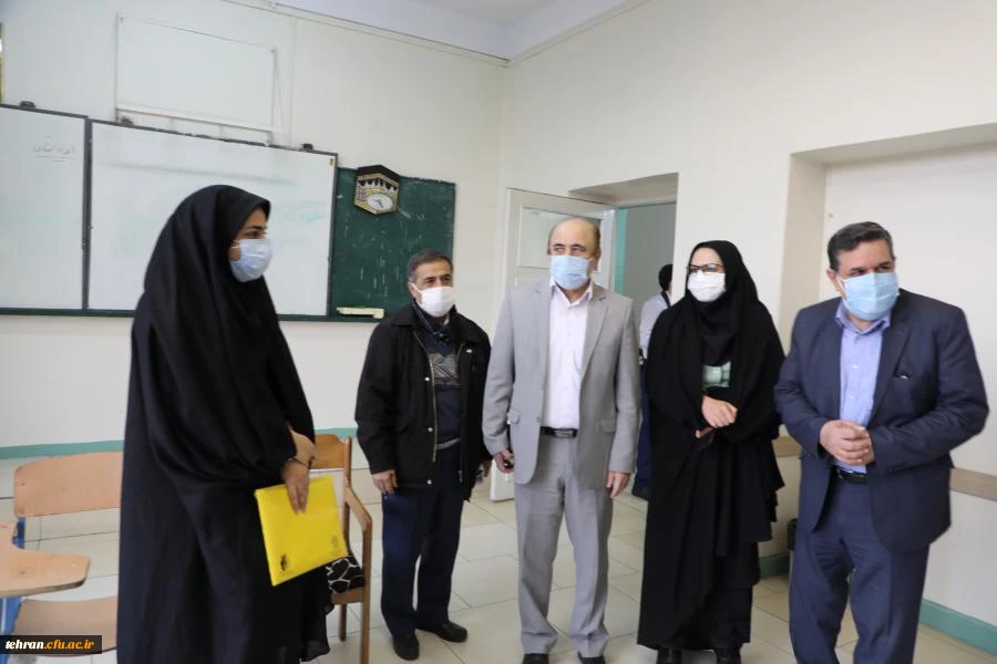 رییس دانشگاه فرهنگیان از روند برگزاری مصاحبه مهارت آموزان ماده 28 از مرکز شهید شرافت بازدید کرد.  4
