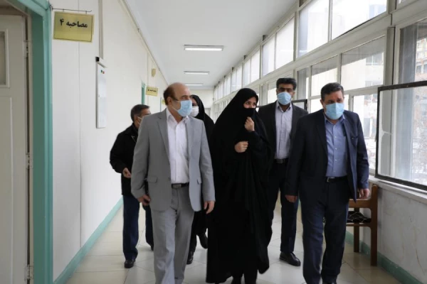 رییس دانشگاه فرهنگیان از روند برگزاری مصاحبه مهارت آموزان ماده 28 از مرکز شهید شرافت بازدید کرد.  9