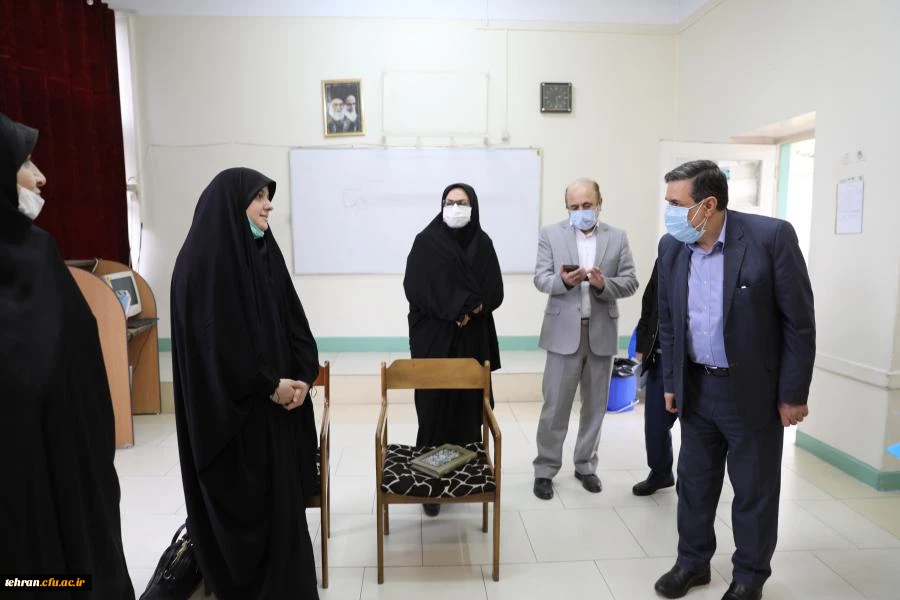 رییس دانشگاه فرهنگیان از روند برگزاری مصاحبه مهارت آموزان ماده 28 از مرکز شهید شرافت بازدید کرد.  10