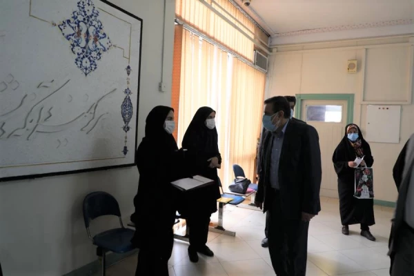 رییس دانشگاه فرهنگیان از روند برگزاری مصاحبه مهارت آموزان ماده 28 از مرکز شهید شرافت بازدید کرد.  11