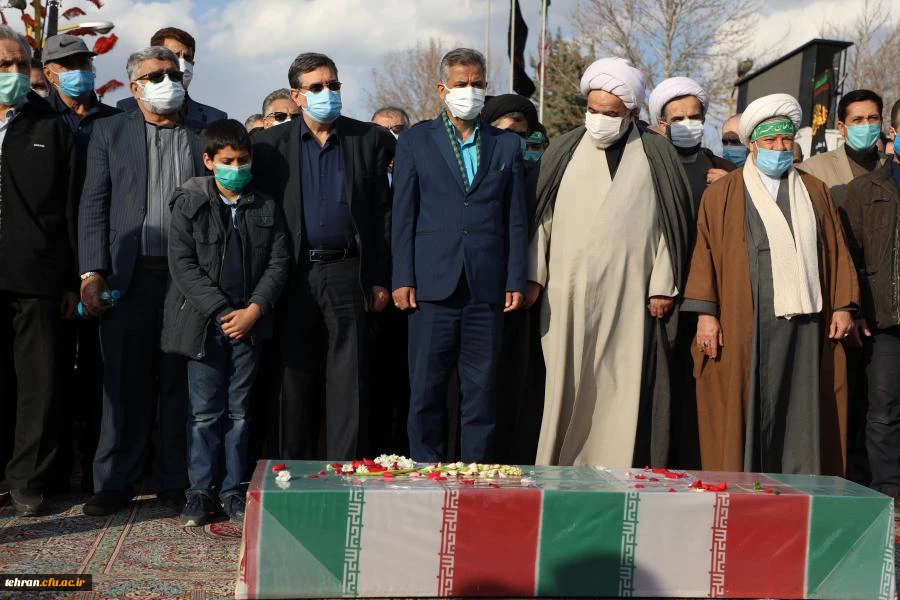 آیین تشییع و تدفین پیکر مطهر شهید گمنام در پردیس شهید چمران دانشگاه فرهنگیان تهران به روایت تصویر 4