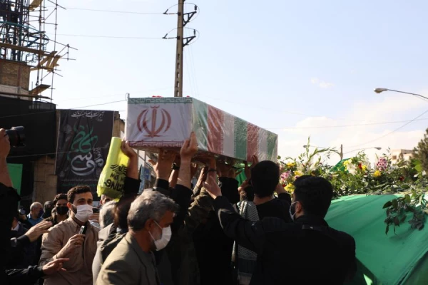 آیین تشییع و تدفین پیکر مطهر شهید گمنام در پردیس شهید چمران دانشگاه فرهنگیان تهران به روایت تصویر 8