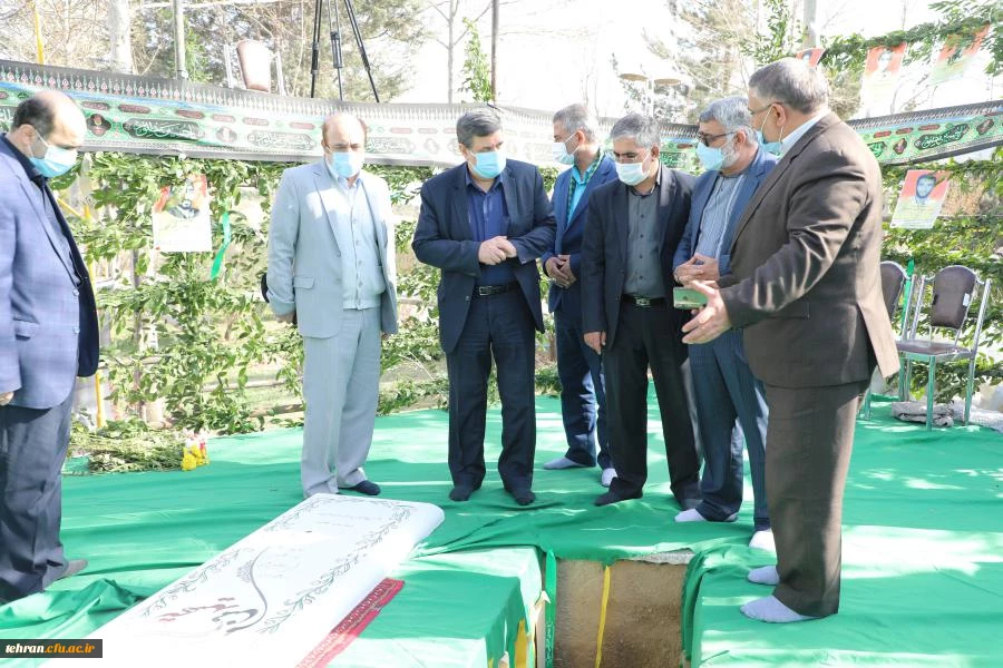 آیین تشییع و تدفین پیکر مطهر شهید گمنام در پردیس شهید چمران دانشگاه فرهنگیان تهران به روایت تصویر 24