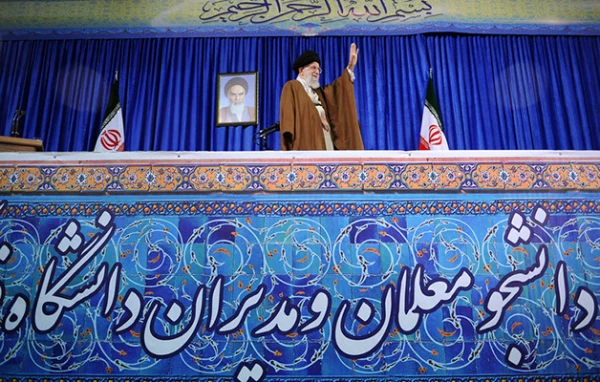 نوزدهم اردیبهشت سالروز حضور ارزشمند رهبر معظم انقلاب اسلامی (مدظله العالی) به دانشگاه شریف فرهنگیان (پردیس نسیبه) گرامی باد. 3