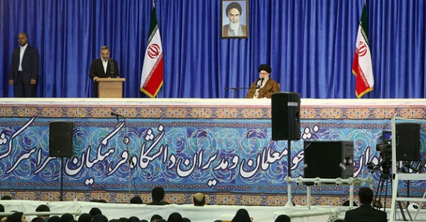 نوزدهم اردیبهشت سالروز حضور ارزشمند رهبر معظم انقلاب اسلامی (مدظله العالی) به دانشگاه شریف فرهنگیان (پردیس نسیبه) گرامی باد. 13