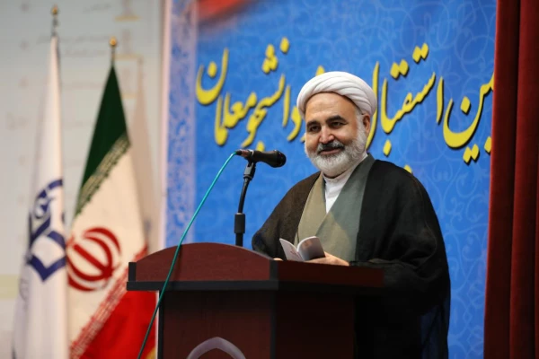 مراسم آیین استقبال از نو دانشجومعلمان در پردیس نسیبه 10