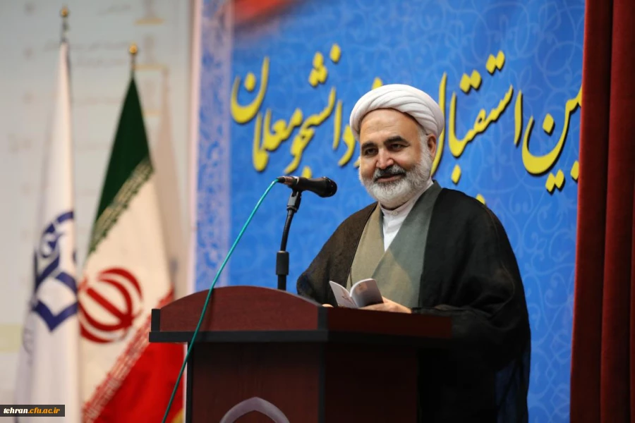 مراسم آیین استقبال از نو دانشجومعلمان در پردیس نسیبه 10