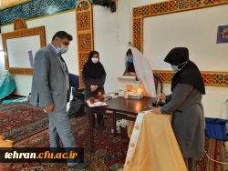 گروه نظارت و ارزیابی مدیریت امور پردیس های استان تهران از مرکز شهید شرافت بازدید کردند. 5