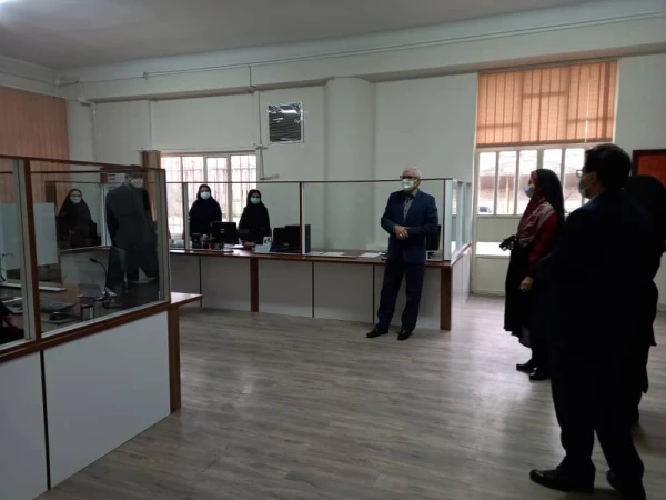 گروه نظارت و ارزیابی مدیریت امور پردیس های استان تهران از مرکز شهید باهنر بازدید کردند. 3