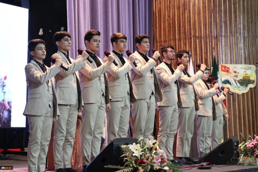 عبودیت و بندگی دو راز ماندگاری شهید سلیمانی است 9