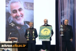 عبودیت و بندگی دو راز ماندگاری شهید سلیمانی است 12